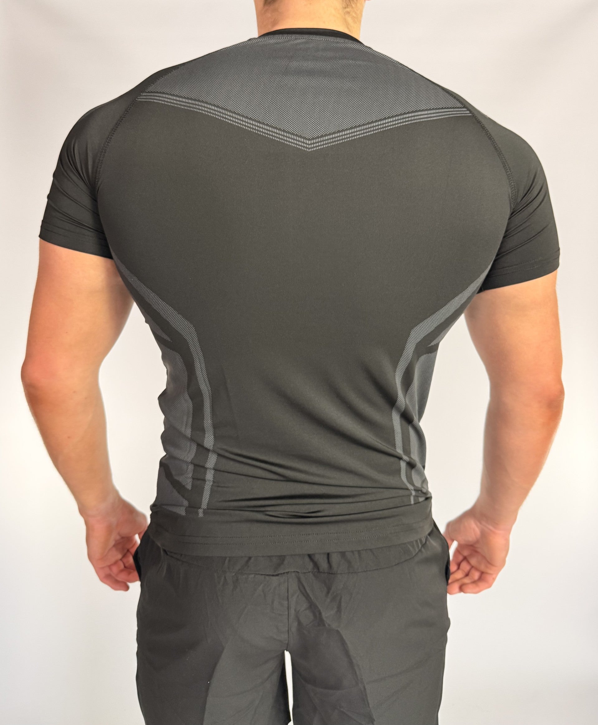 Carbon Compression Tee